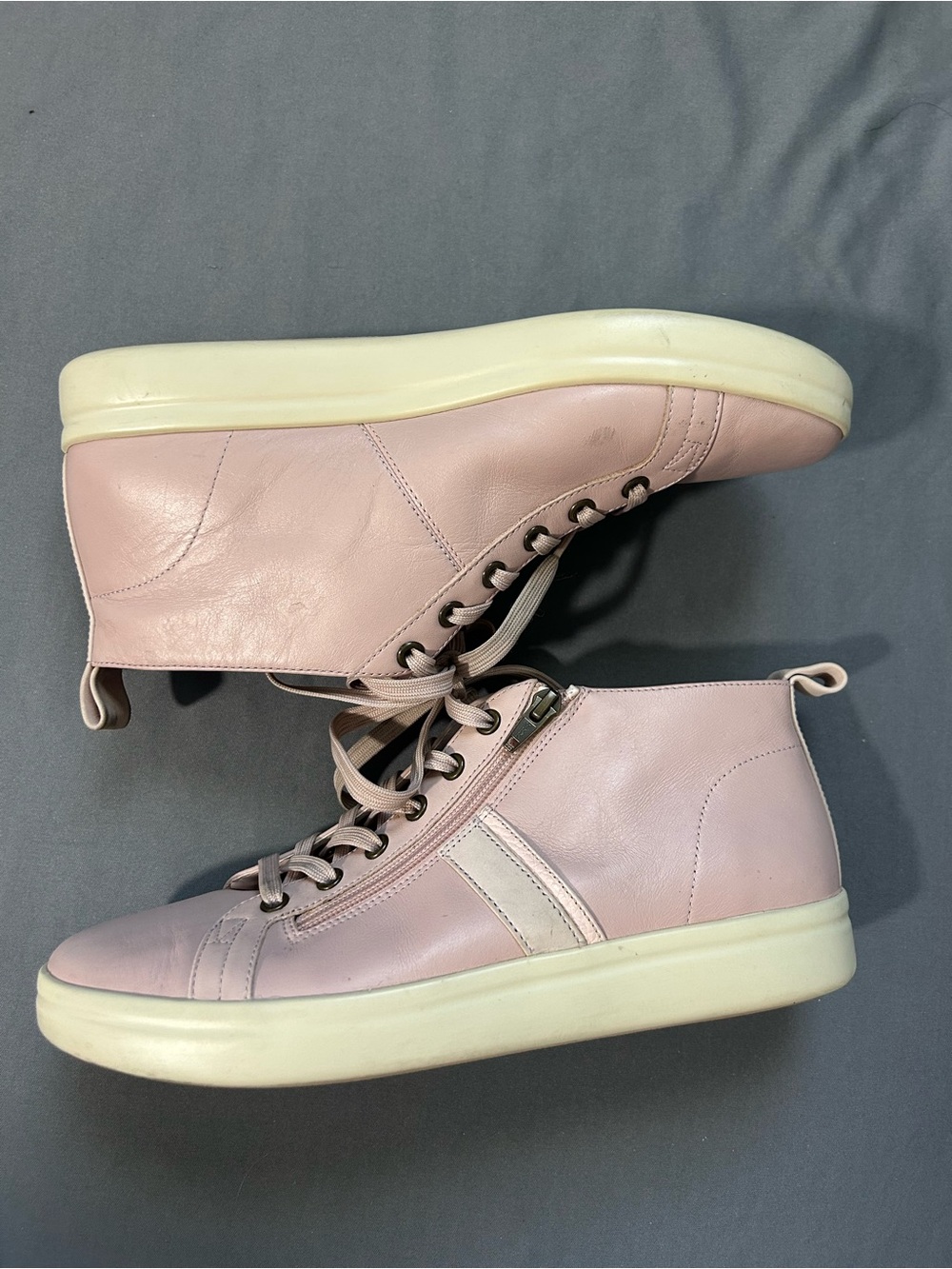Vionic Stevie Women's Pink High-Top Sneaker with side zipper Size 10